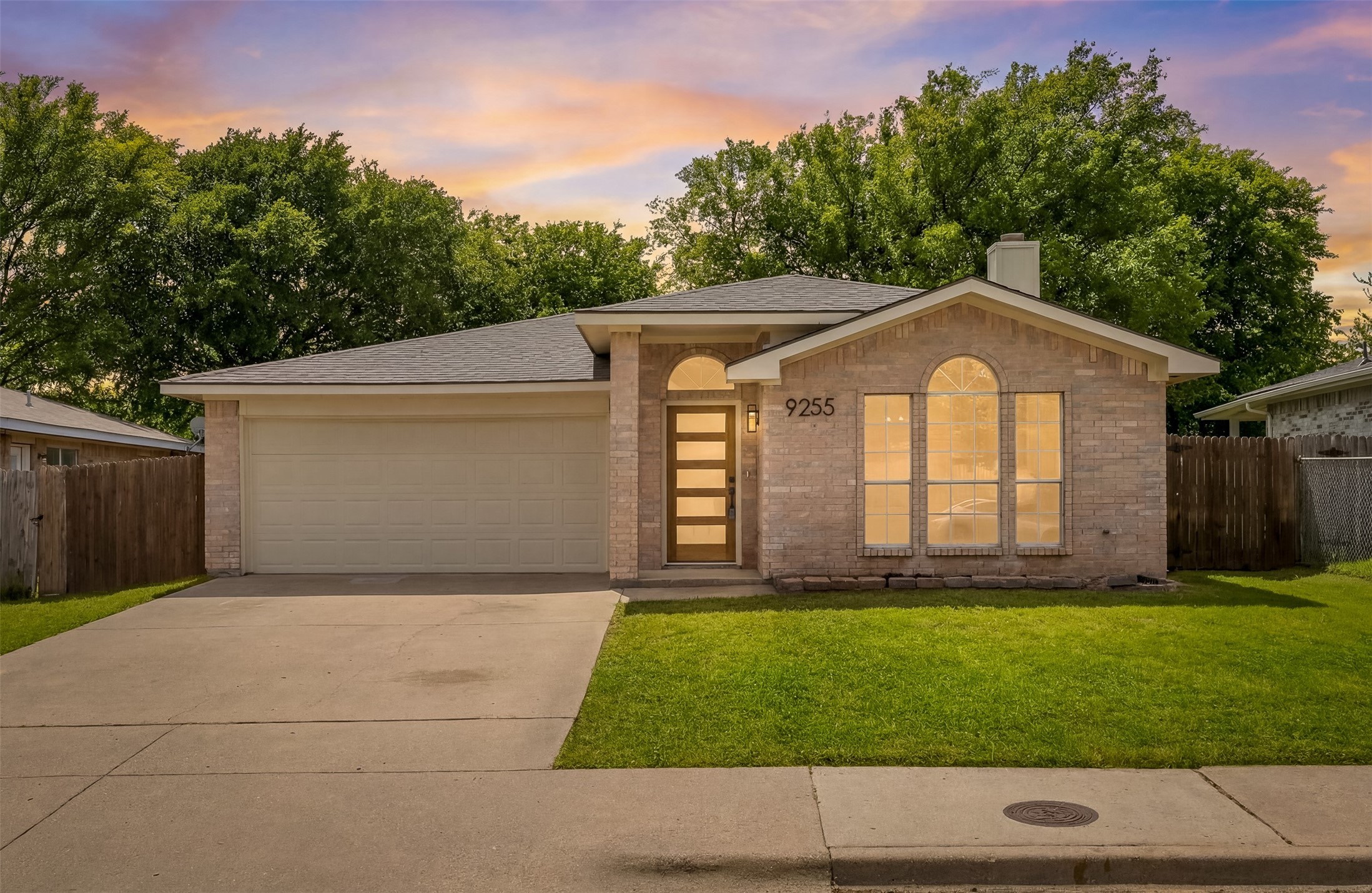 9255 Crimnson Court Dallas TX 75217