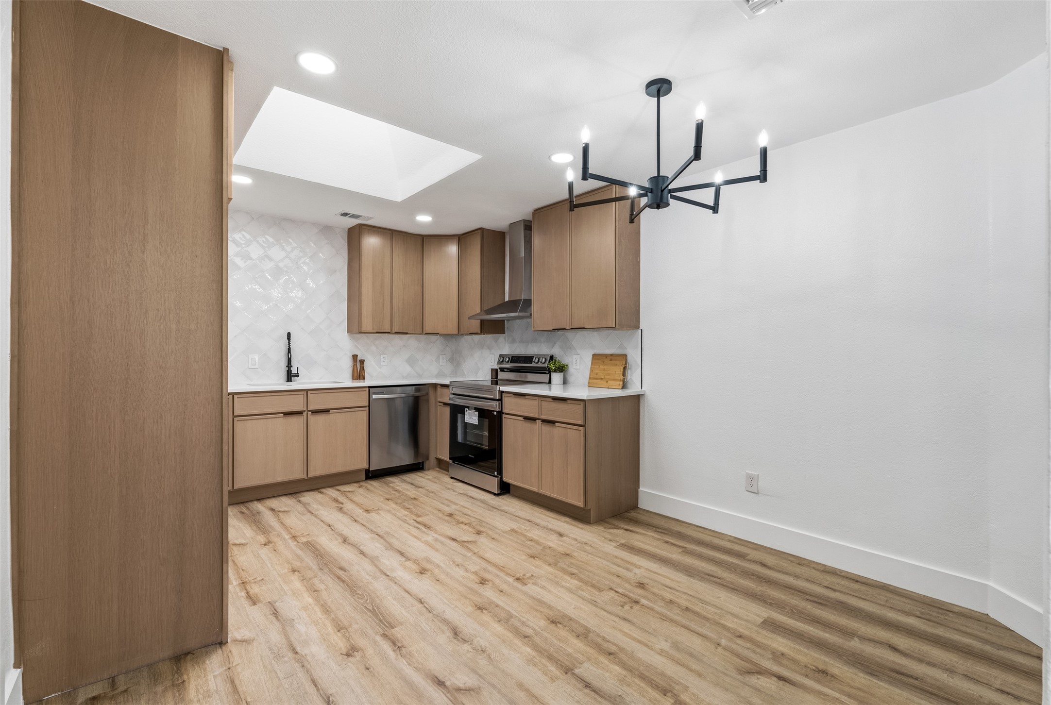 9255 Crimnson Court Dallas TX 75217