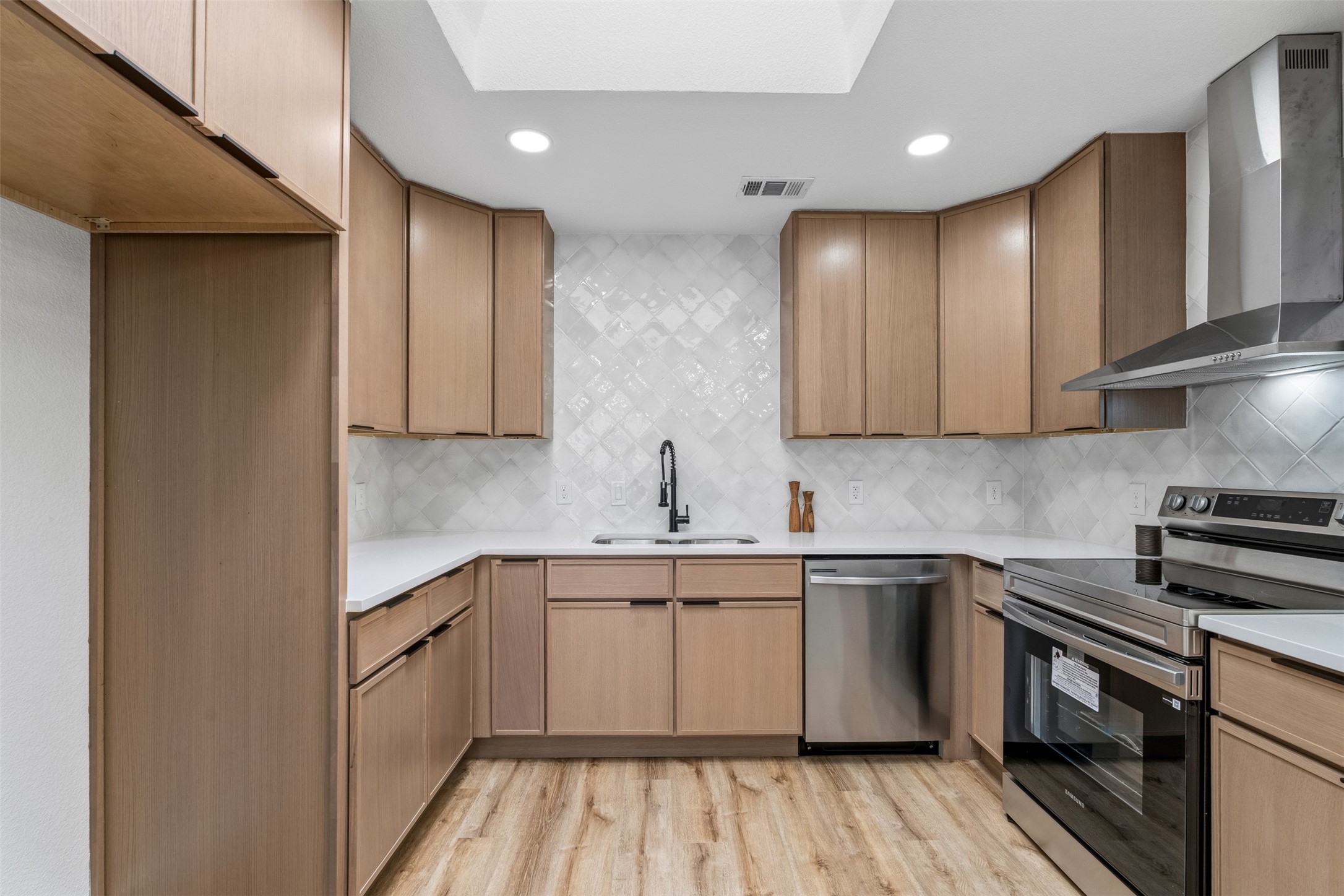 9255 Crimnson Court Dallas TX 75217