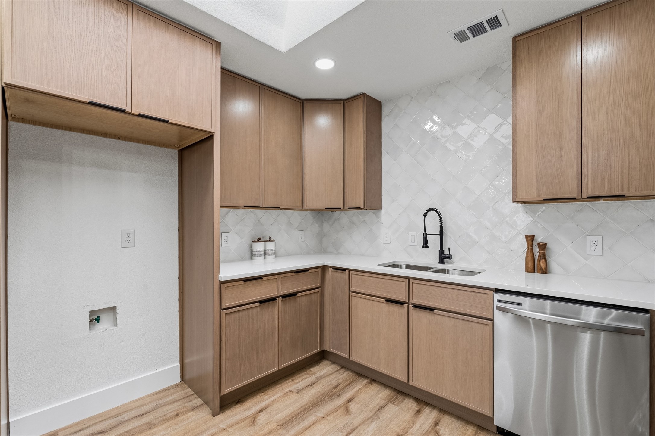 9255 Crimnson Court Dallas TX 75217