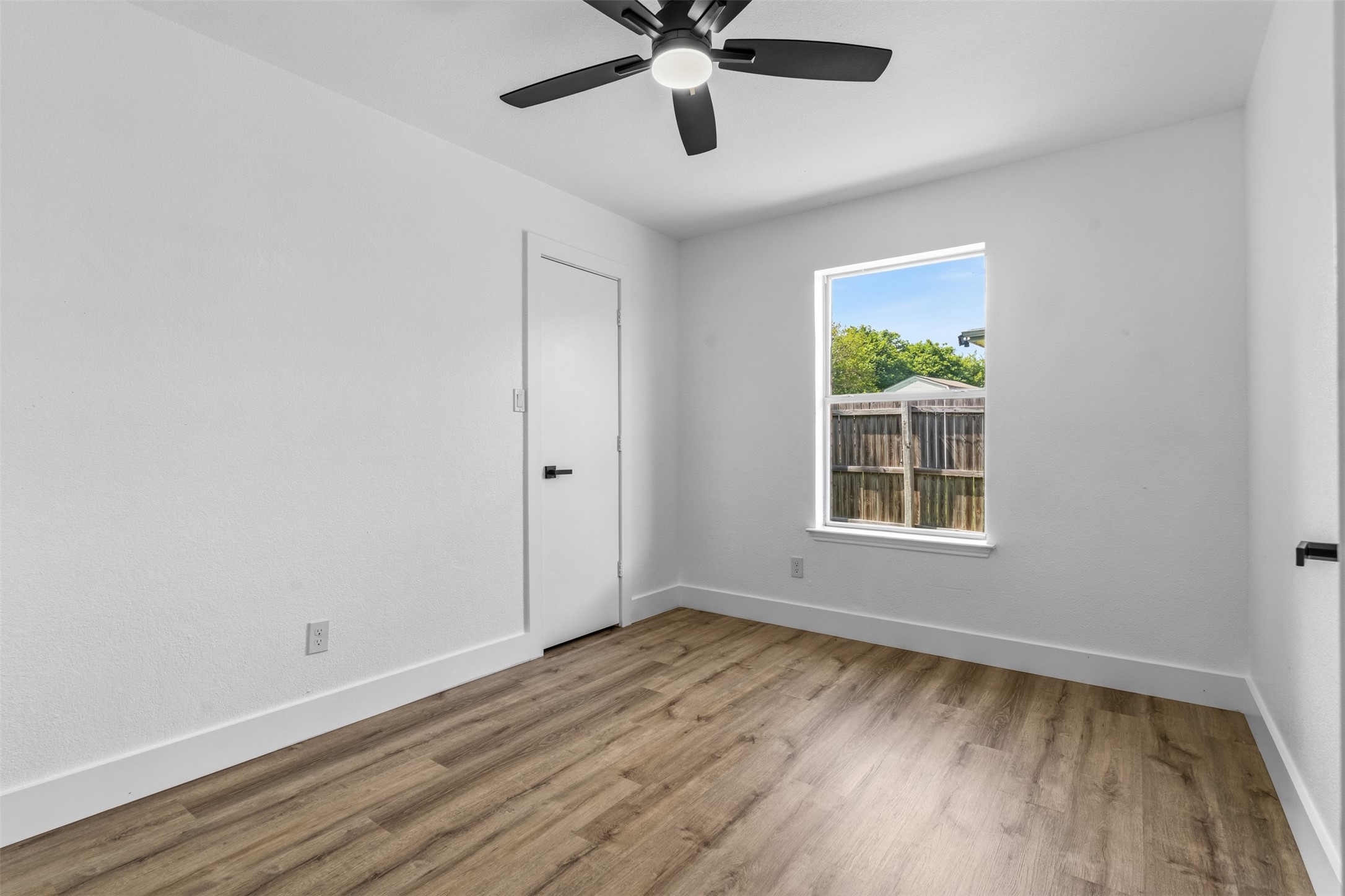 9255 Crimnson Court Dallas TX 75217