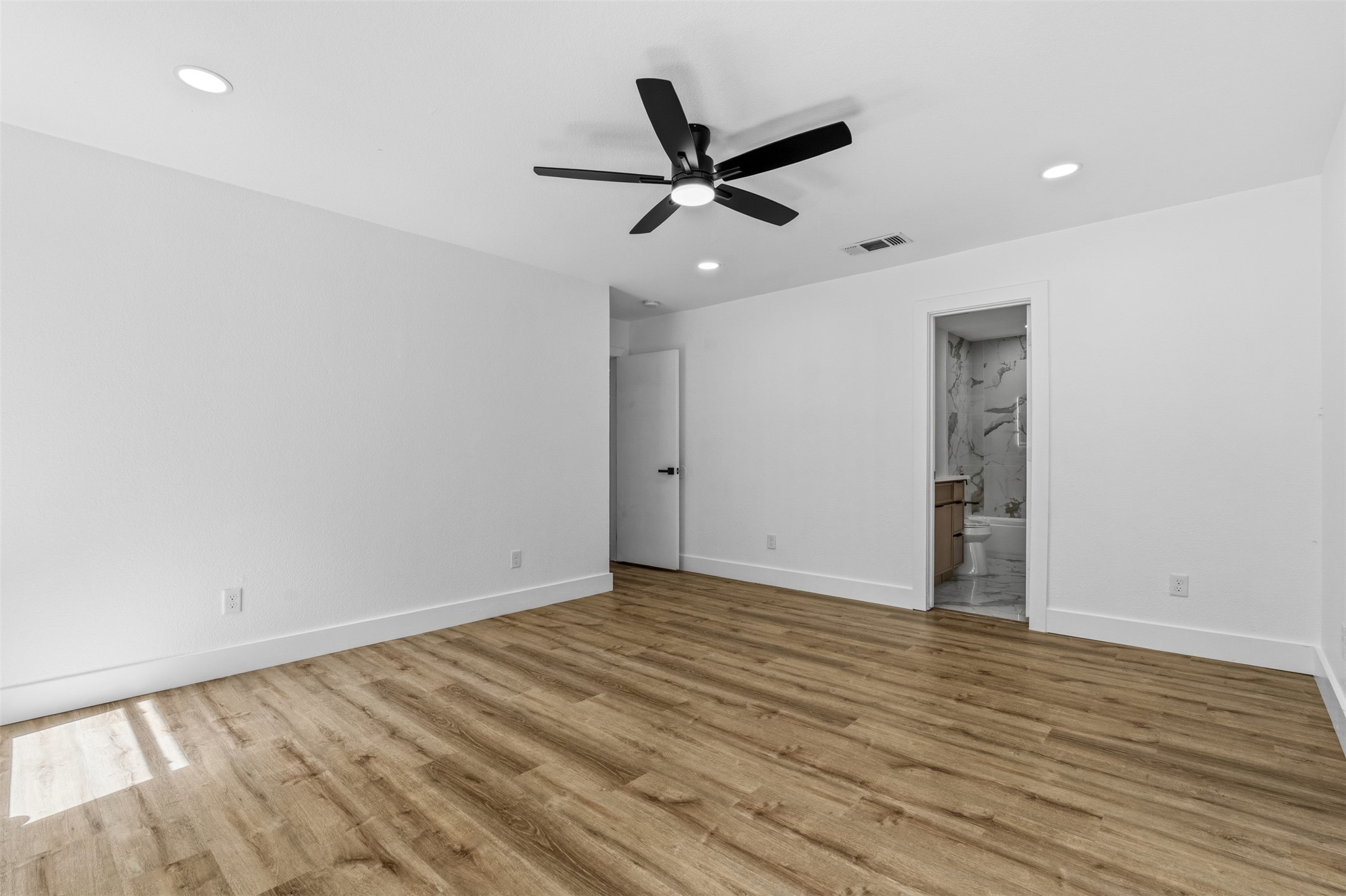 9255 Crimnson Court Dallas TX 75217
