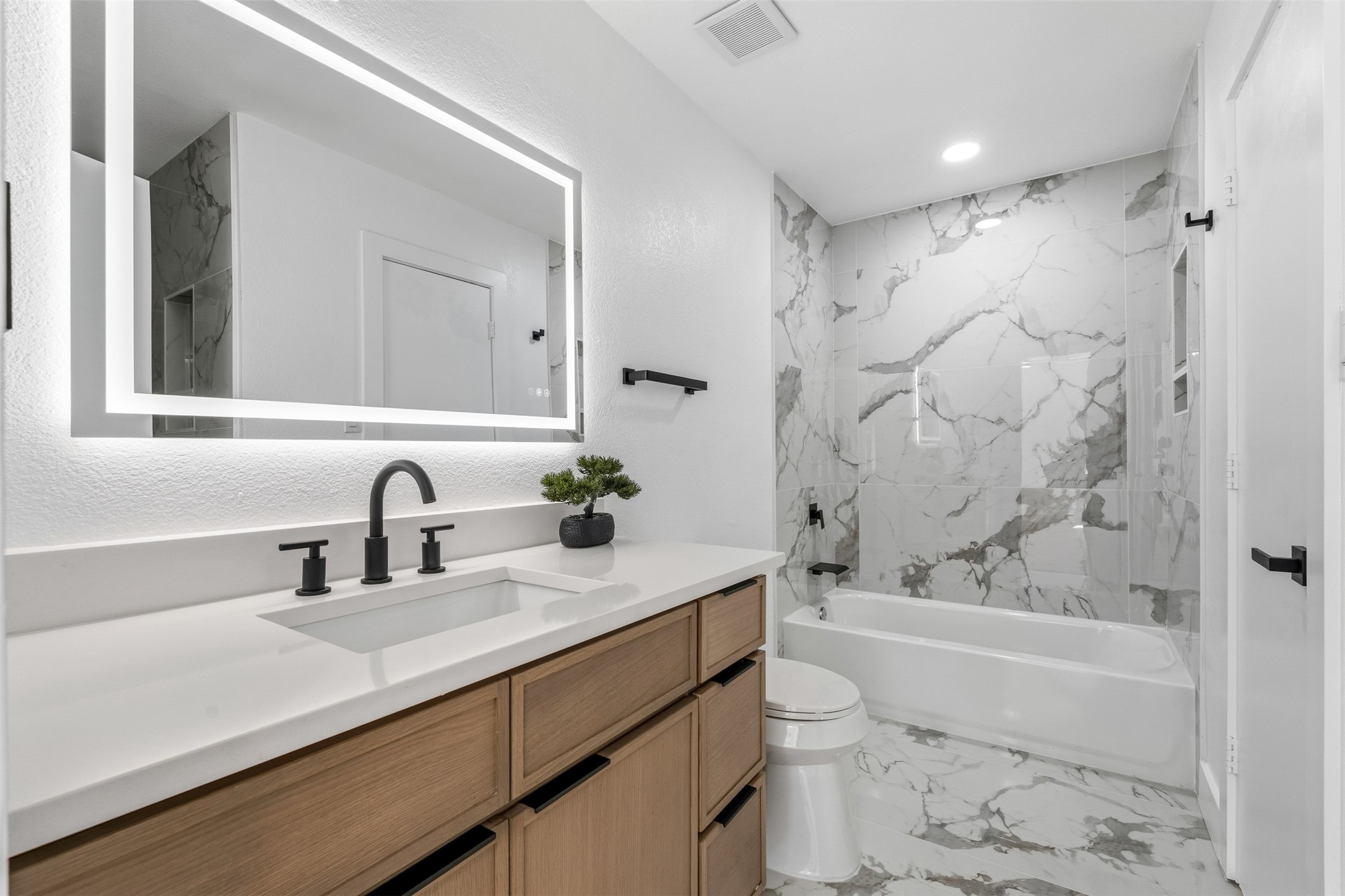 9255 Crimnson Court Dallas TX 75217