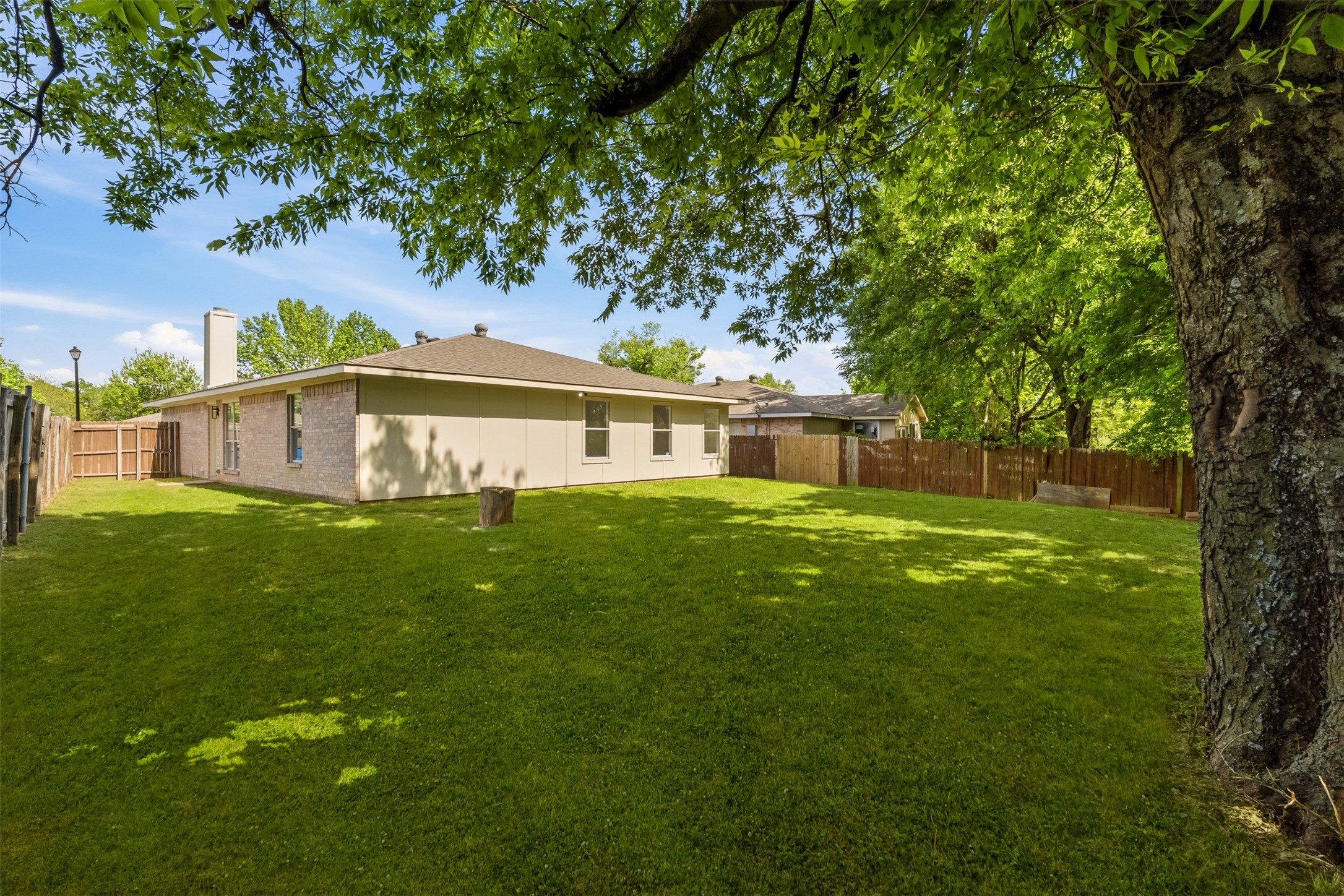 9255 Crimnson Court Dallas TX 75217