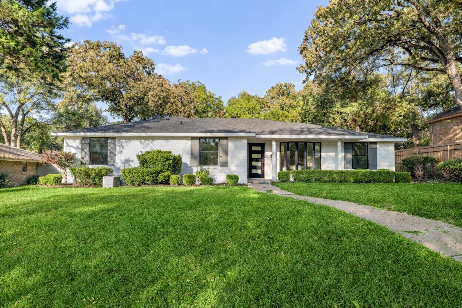 6010 Rock Garden Trail Dallas TX 75232