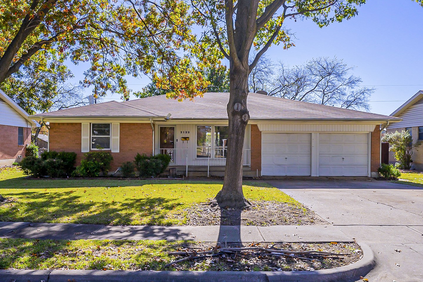 2122 Lynbrook Lane Garland TX 75041