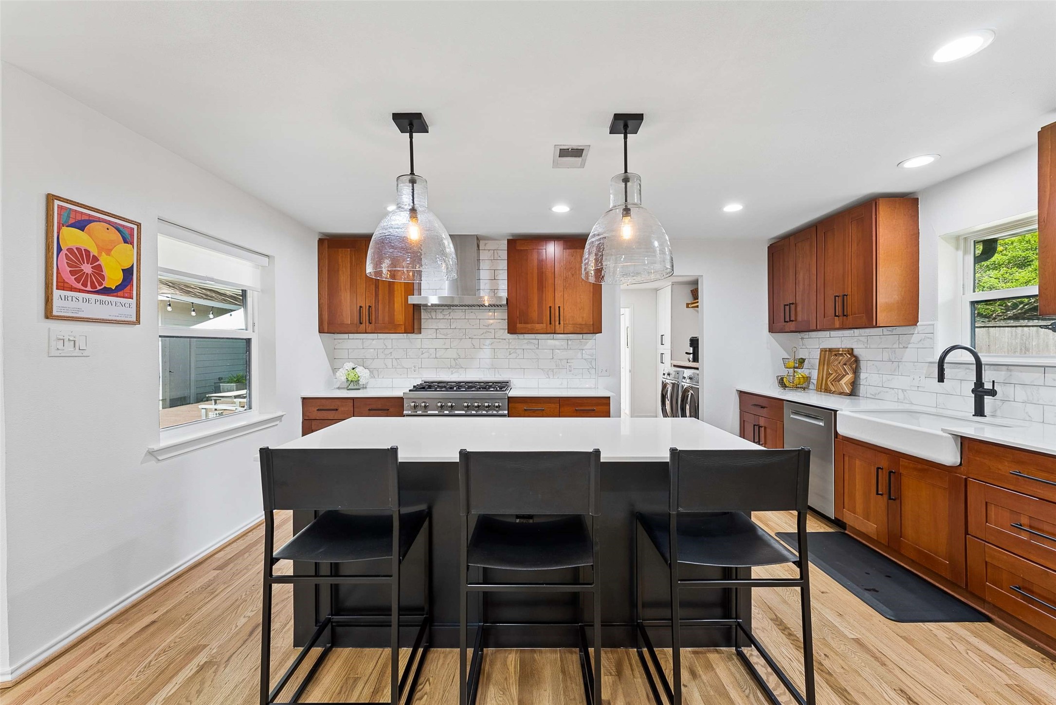 6735 Kingsbury Drive Dallas TX 75231