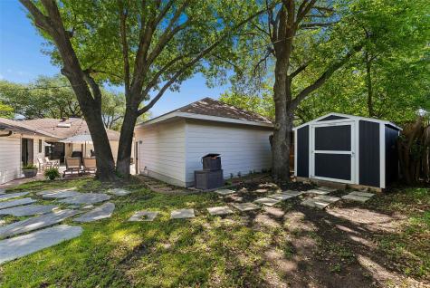 6735 Kingsbury Drive Dallas TX 75231