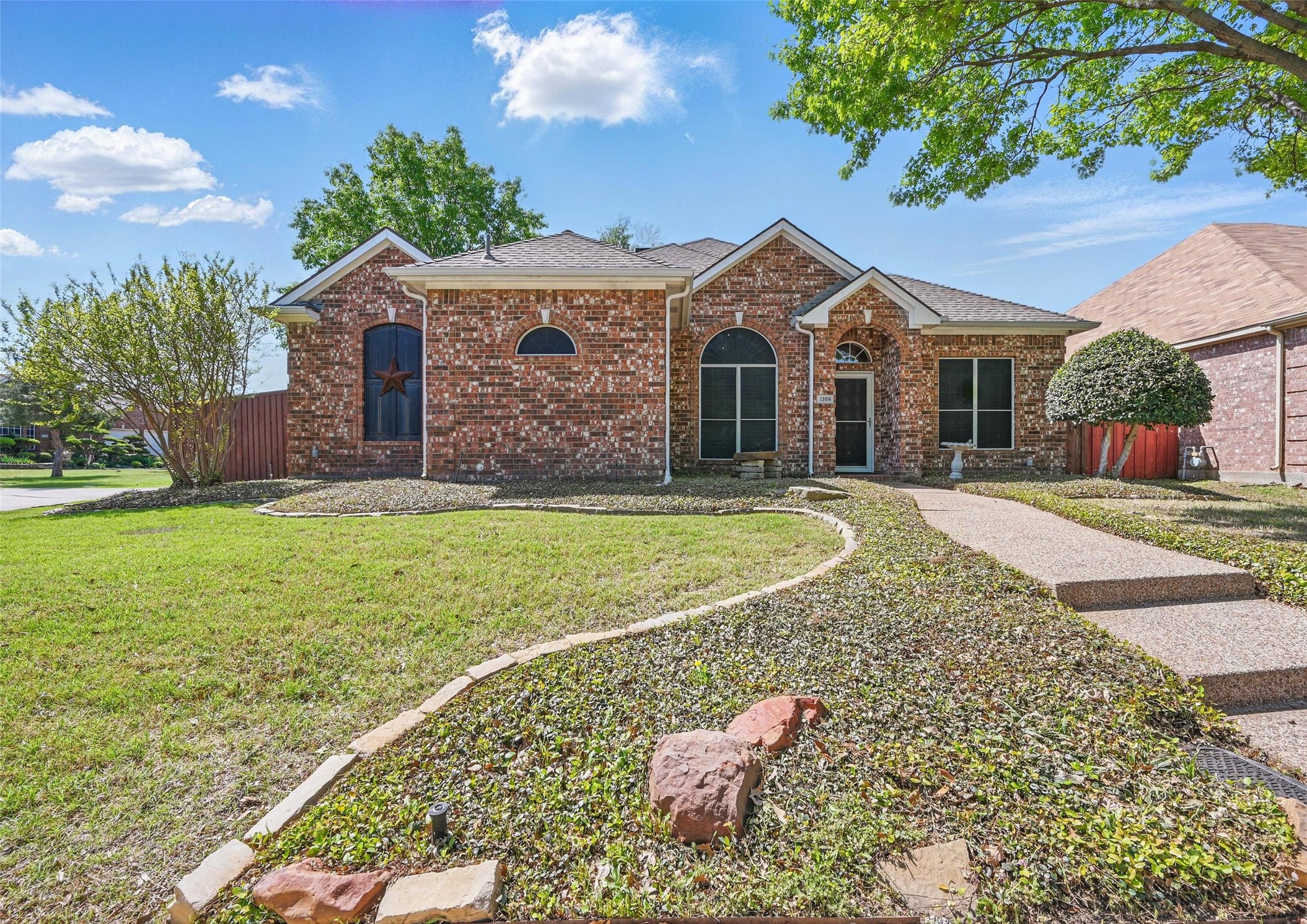 1108 Valley Oaks Drive Lewisville TX 75067