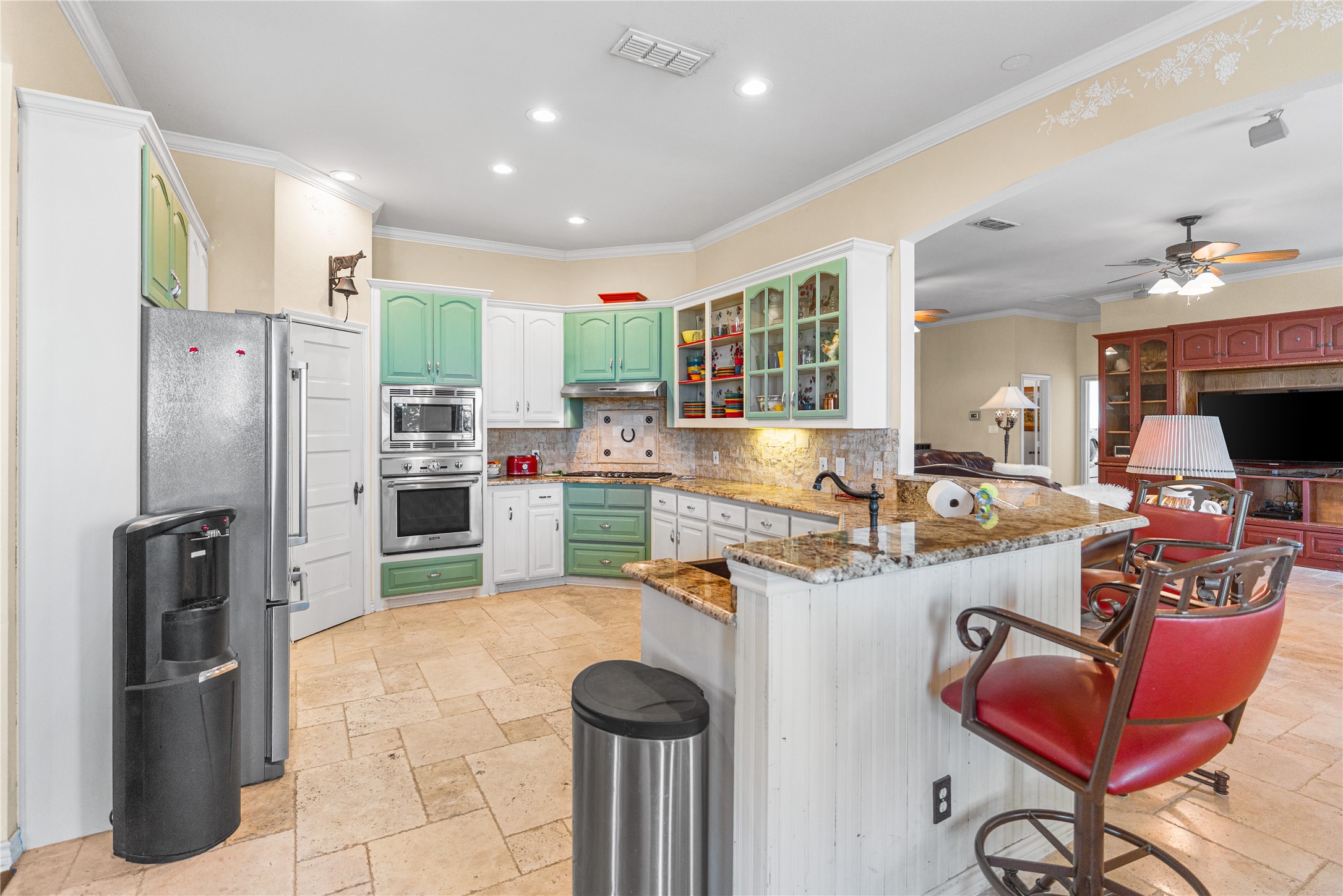 590 County Road 385 Valley View TX 76272