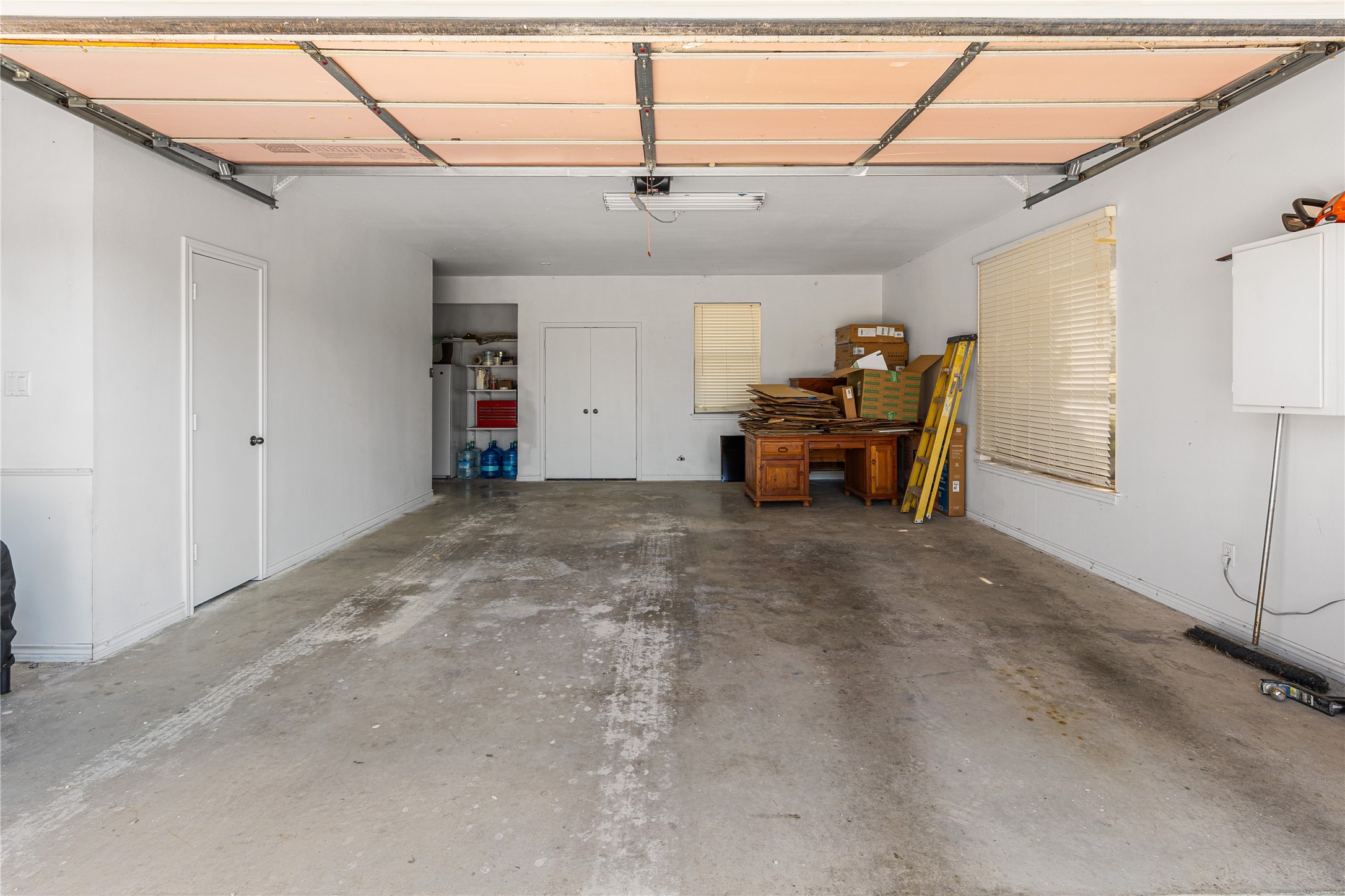 590 County Road 385 Valley View TX 76272