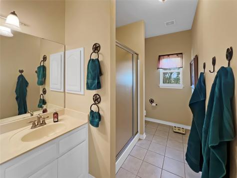 590 County Road 385 Valley View TX 76272