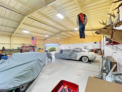 590 County Road 385 Valley View TX 76272