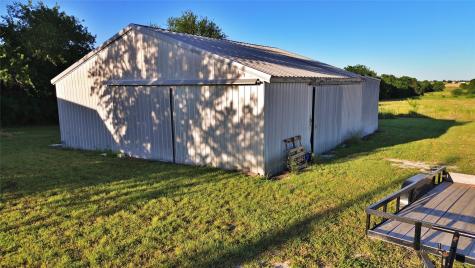 590 County Road 385 Valley View TX 76272