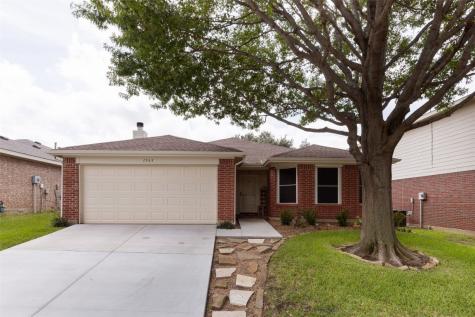 1565 Brookstone Drive Little Elm TX 75068