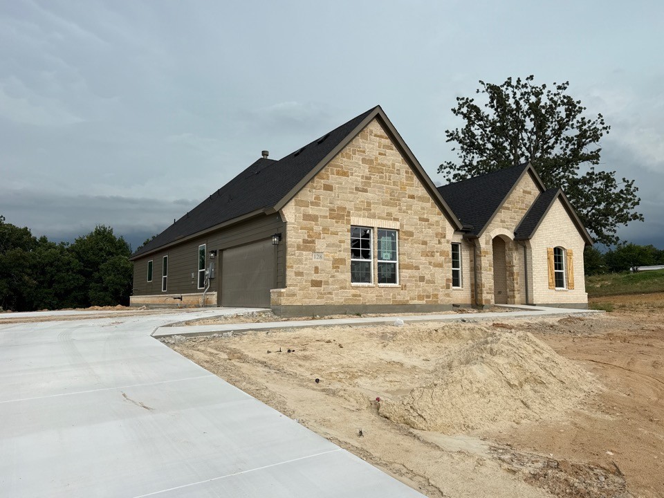 128 Oak Grove Way Springtown TX 76082