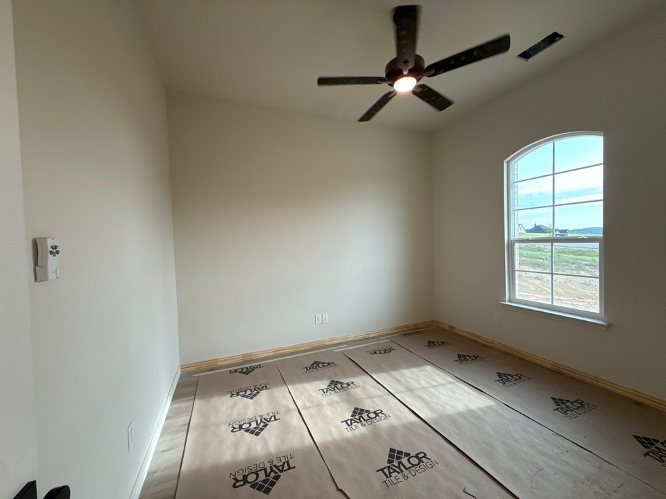 128 Oak Grove Way Springtown TX 76082