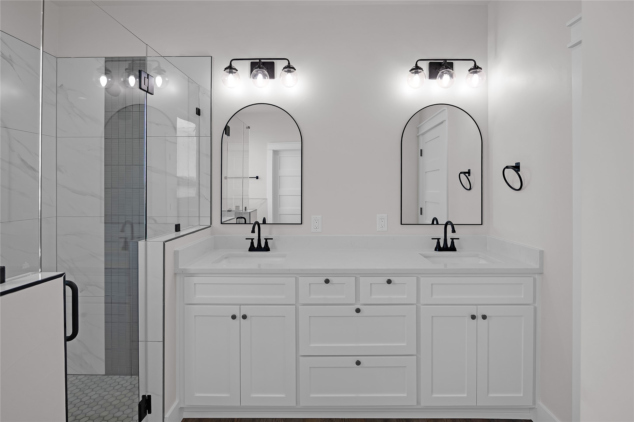 209 Avenida Avenue Rio Vista TX 76093