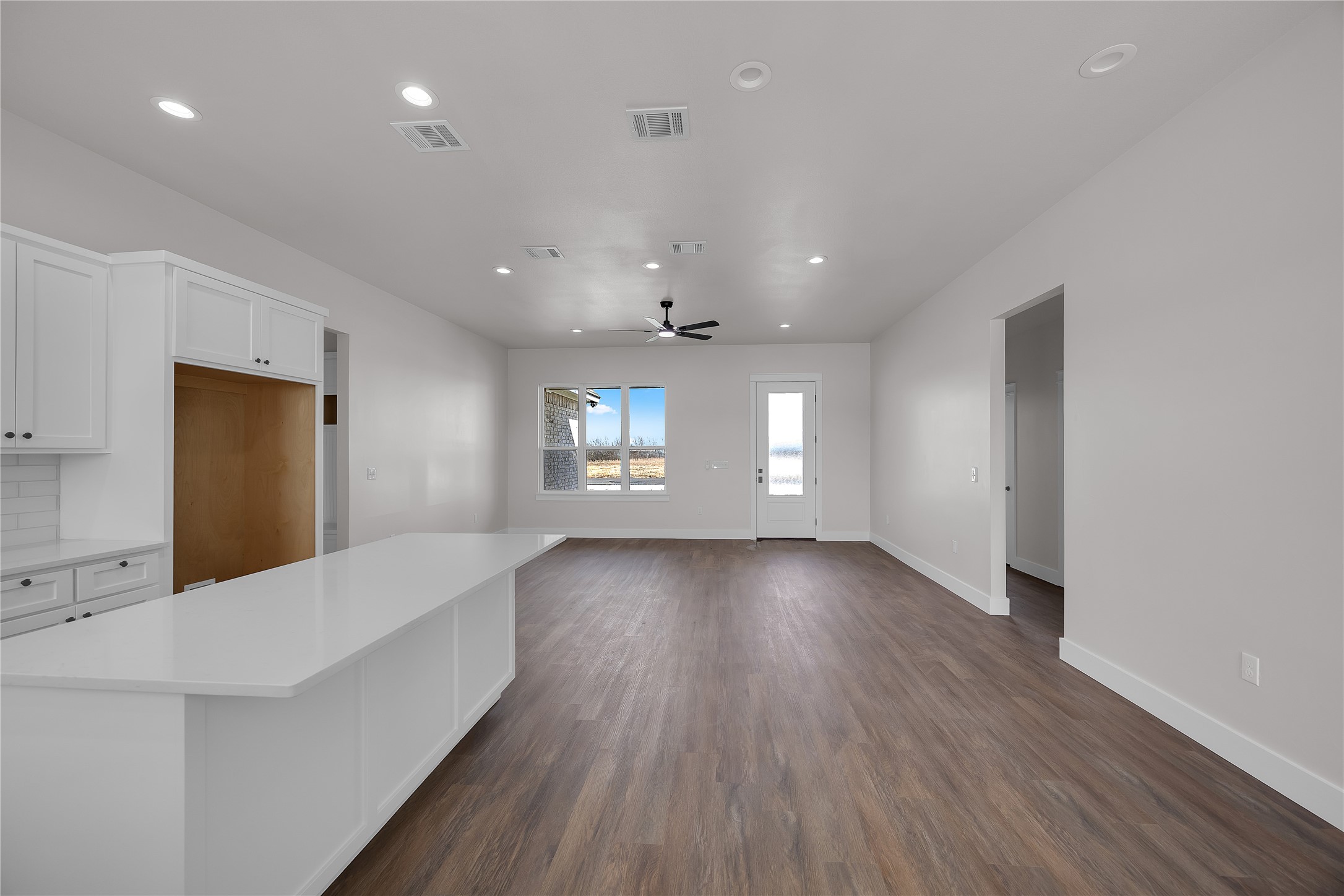 209 Avenida Avenue Rio Vista TX 76093