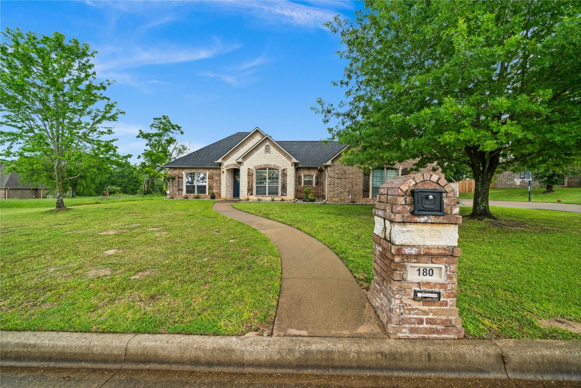180 Katima Lane Bullard TX 75757