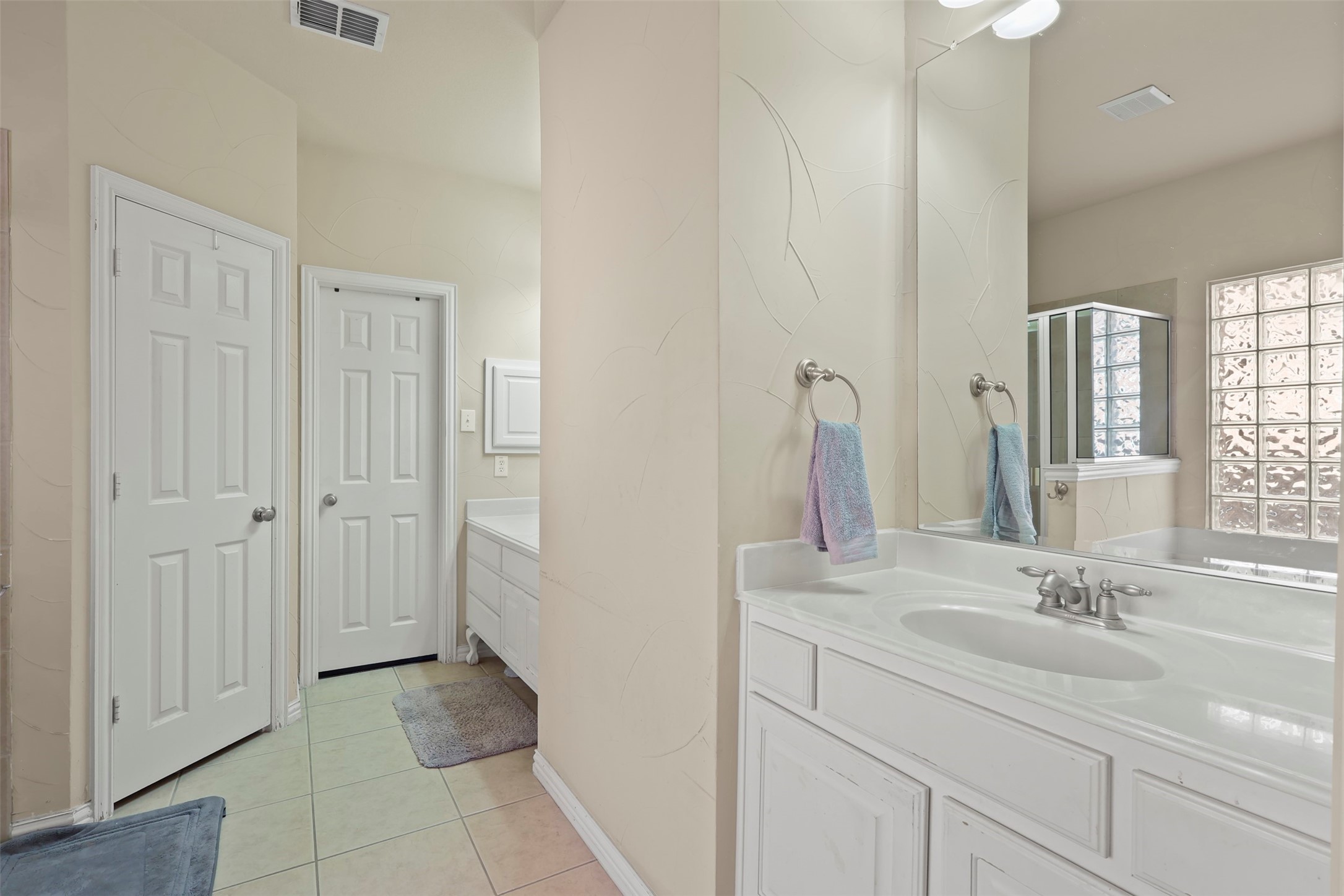 1056 Kaylie Street Grand Prairie TX 75052