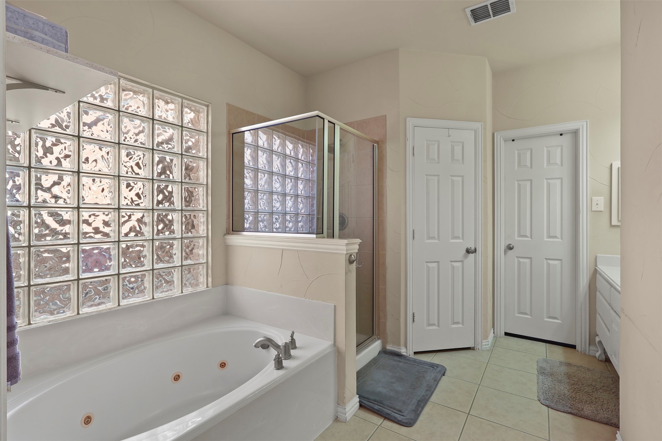1056 Kaylie Street Grand Prairie TX 75052