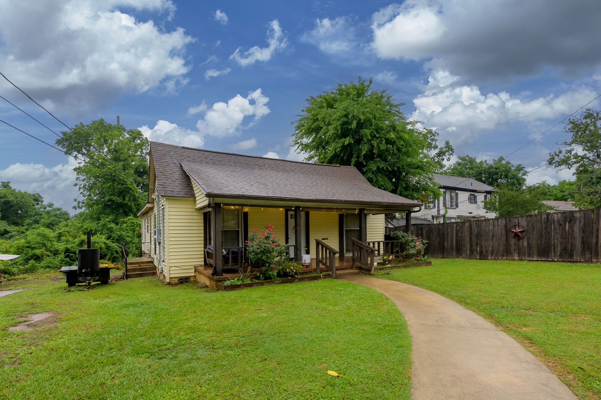 1500 Crescent Drive Tyler TX 75702