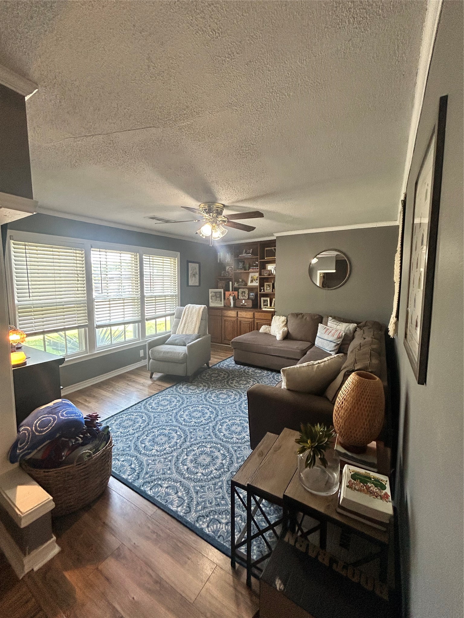 608 W Baldridge Street Ennis TX 75119