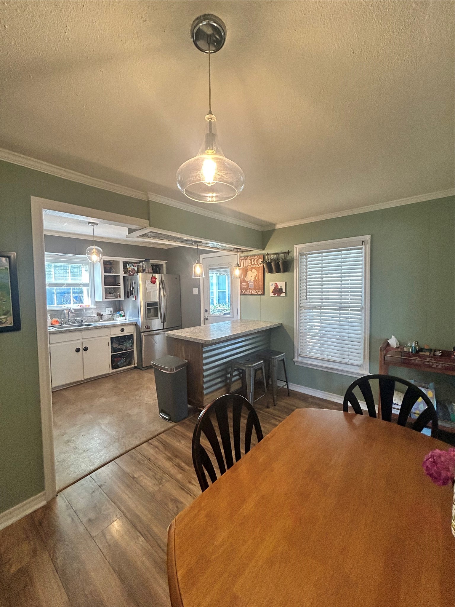 608 W Baldridge Street Ennis TX 75119