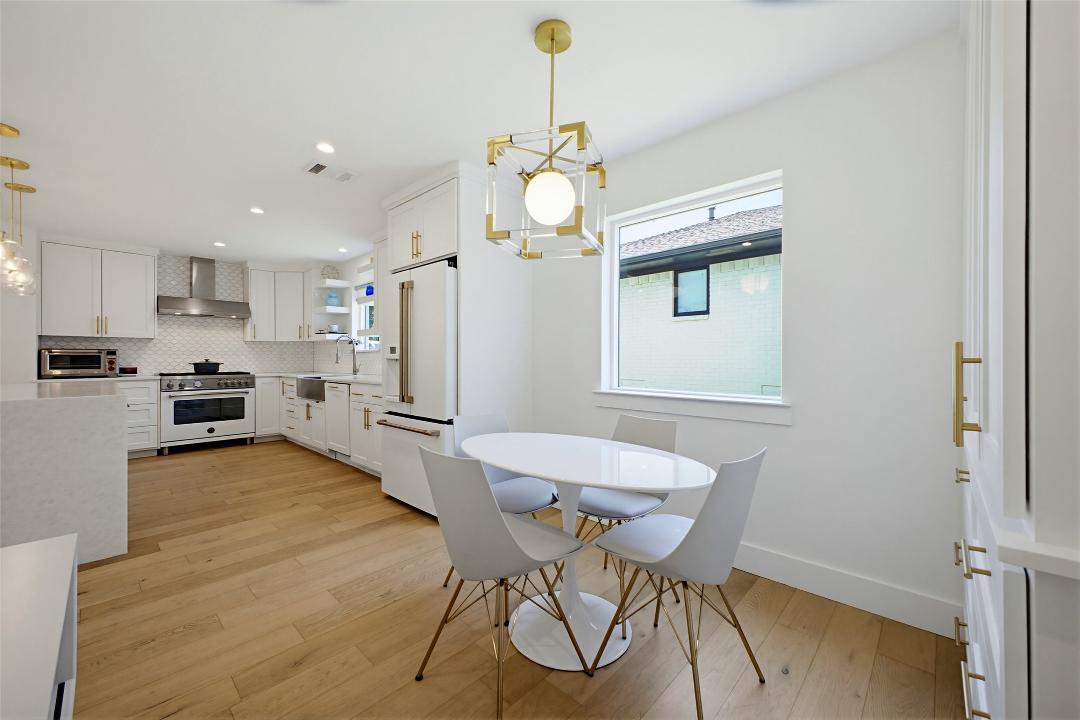6415 Mercedes Avenue Dallas TX 75214
