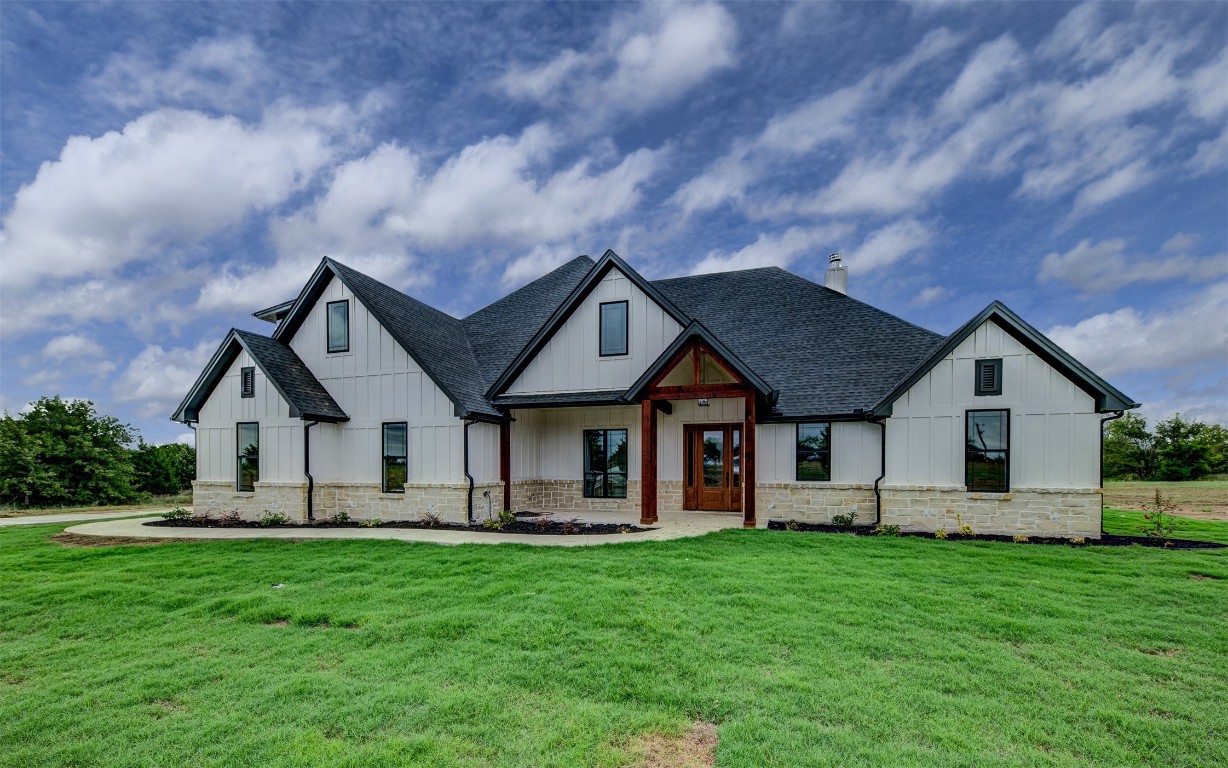 1691 S Hubbard Street Alvord TX 76225