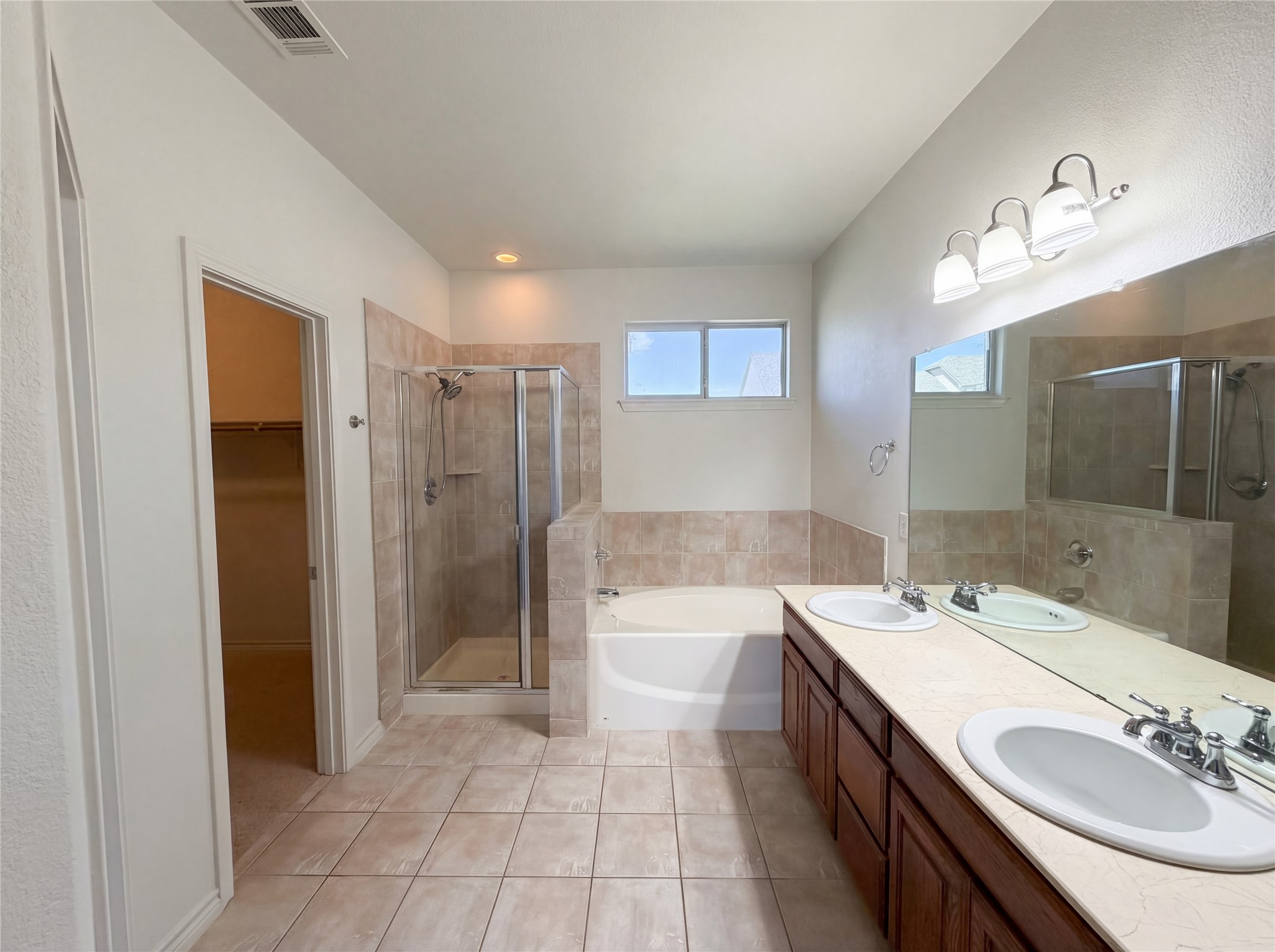 1602 Summercrest Drive Cleburne TX 76033