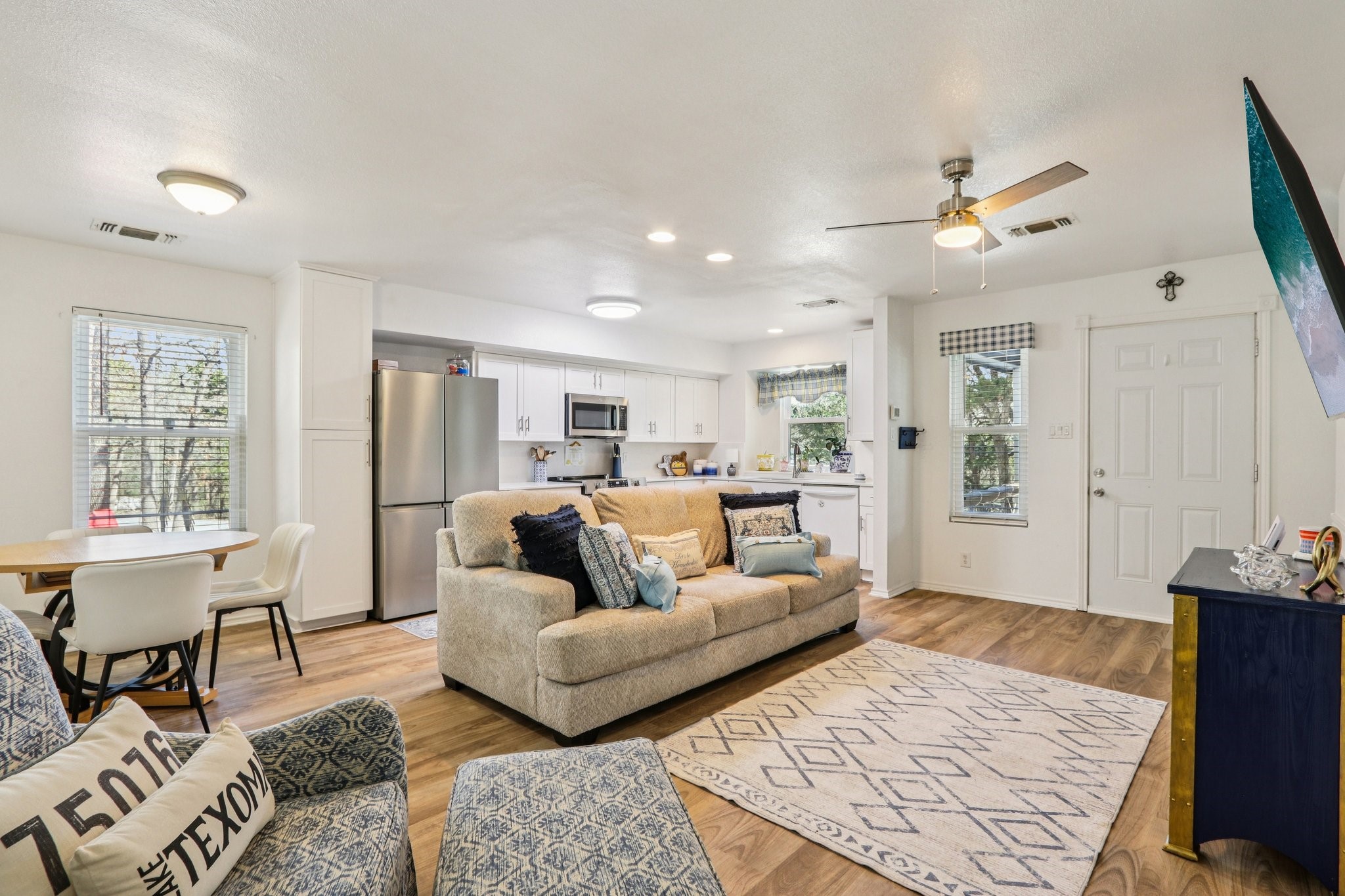 191 Black Forest Drive Pottsboro TX 75076