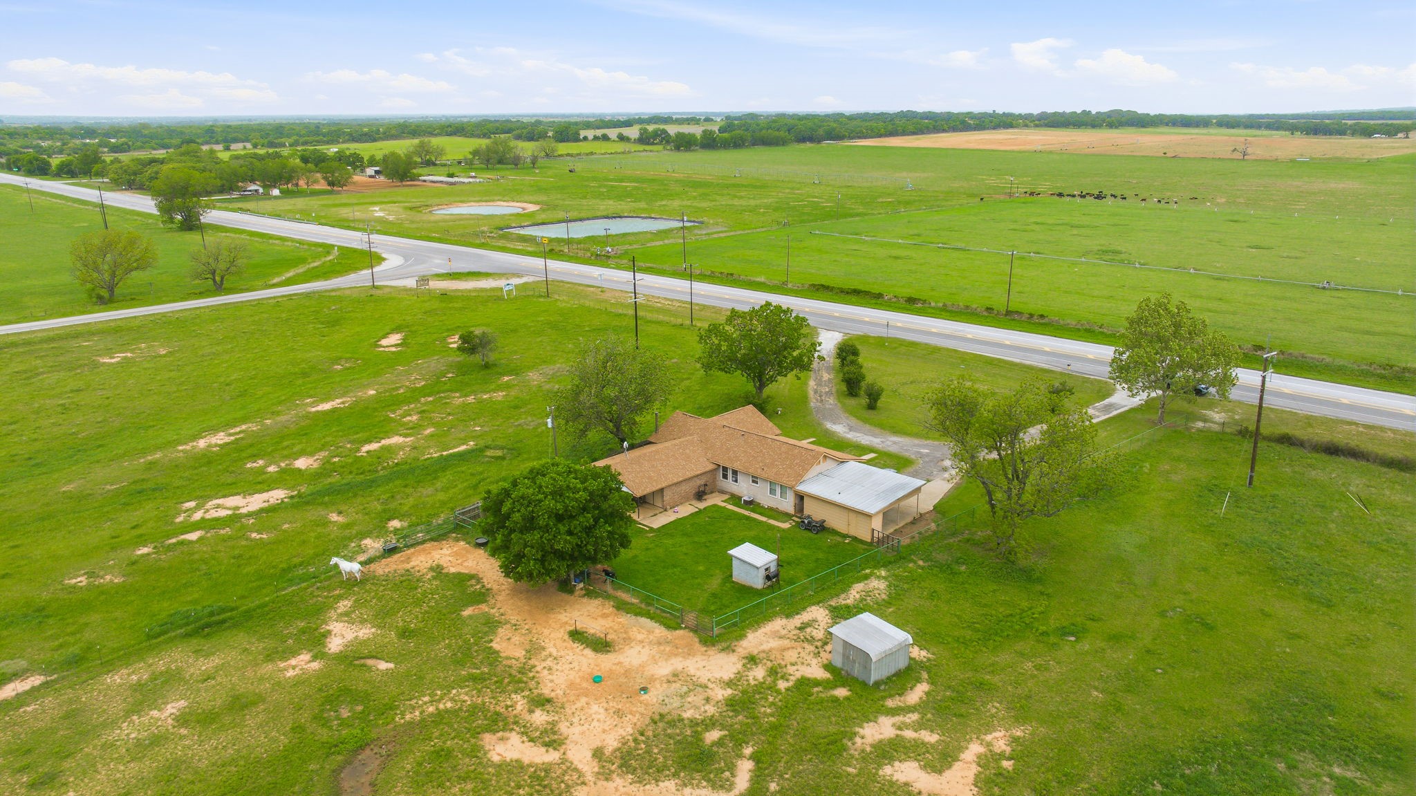 7450 E Highway 6 De Leon TX 76444