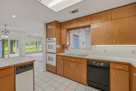 5131 Wedgefield Road Granbury TX 76049