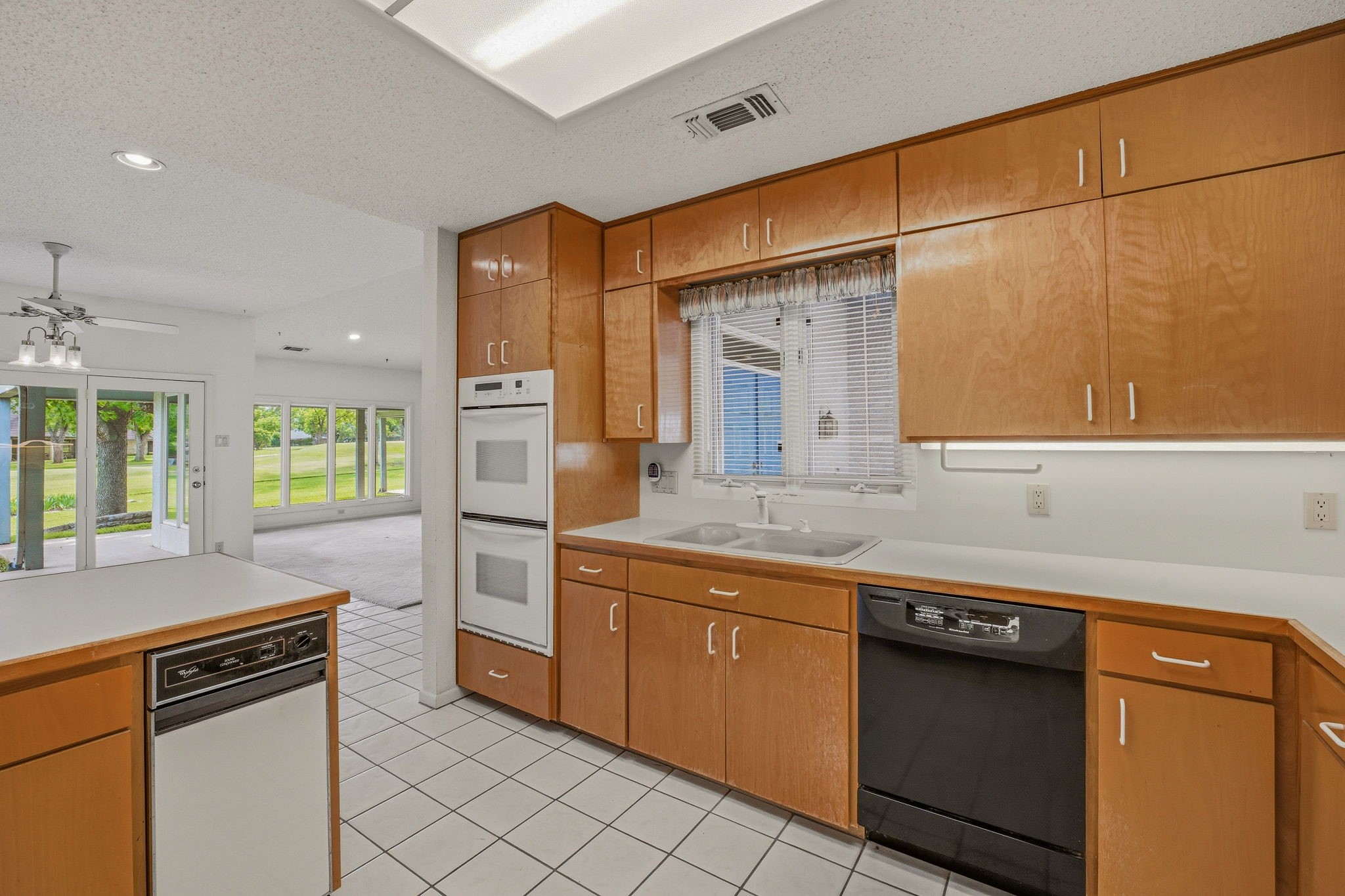 5131 Wedgefield Road Granbury TX 76049