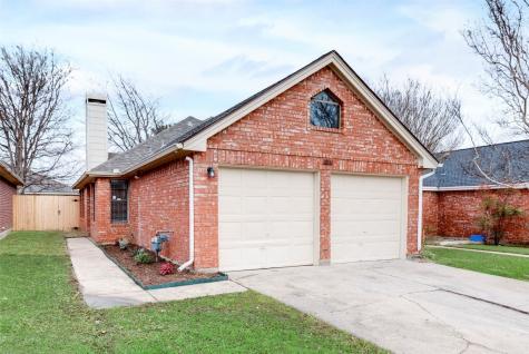 3058 Rustlewind Lane Grand Prairie TX 75052