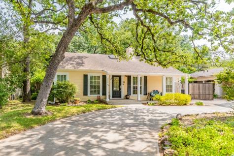 2208 Marigold Avenue Fort Worth TX 76111