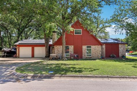 1049 Ferndale Avenue Azle TX 76020