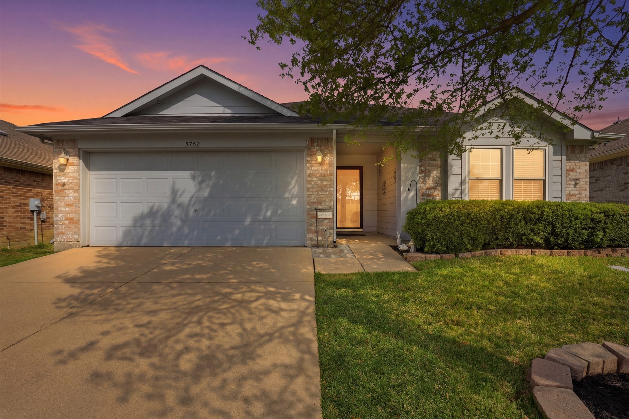 5762 Firethorn Drive Dallas TX 75249
