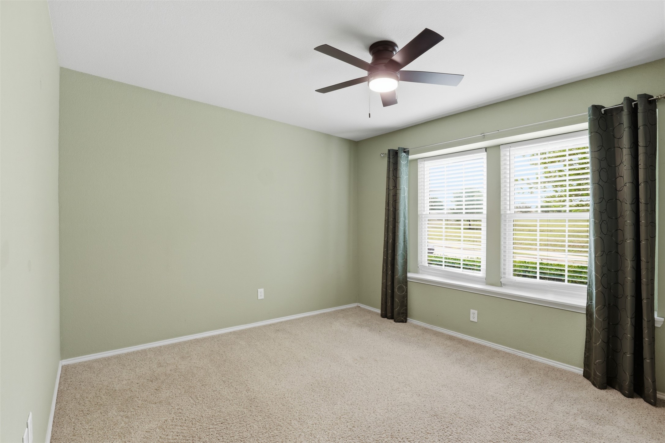 5762 Firethorn Drive Dallas TX 75249