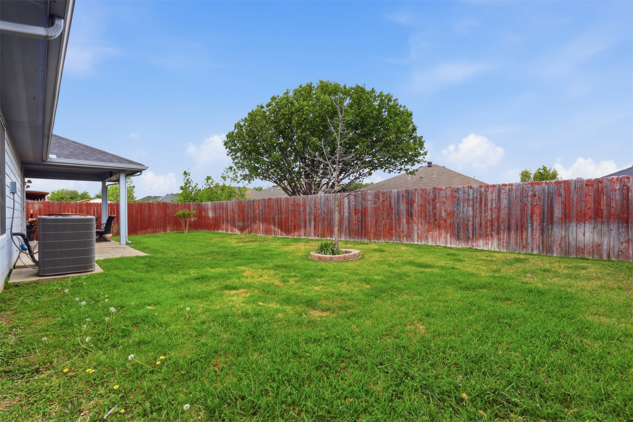 5762 Firethorn Drive Dallas TX 75249