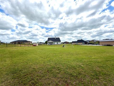 140 Spring Creek Circle Paradise TX 76073