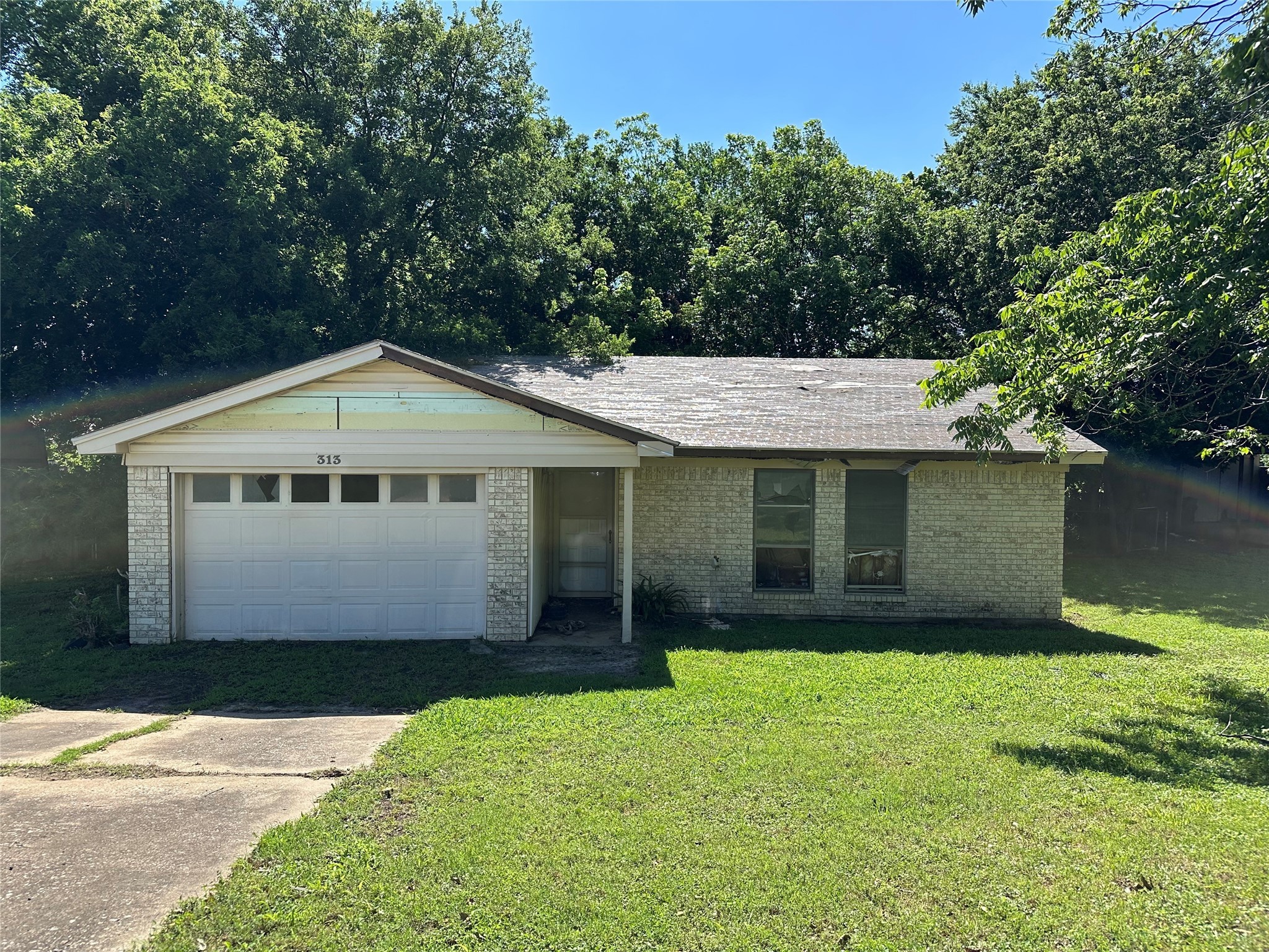313 Clearwood Drive Fort Worth TX 76108