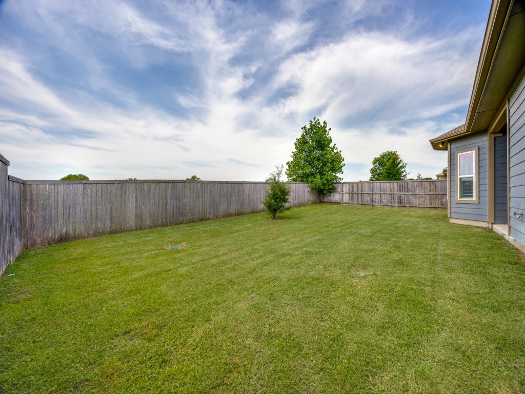 3310 Sweetwater Way Sherman TX 75090