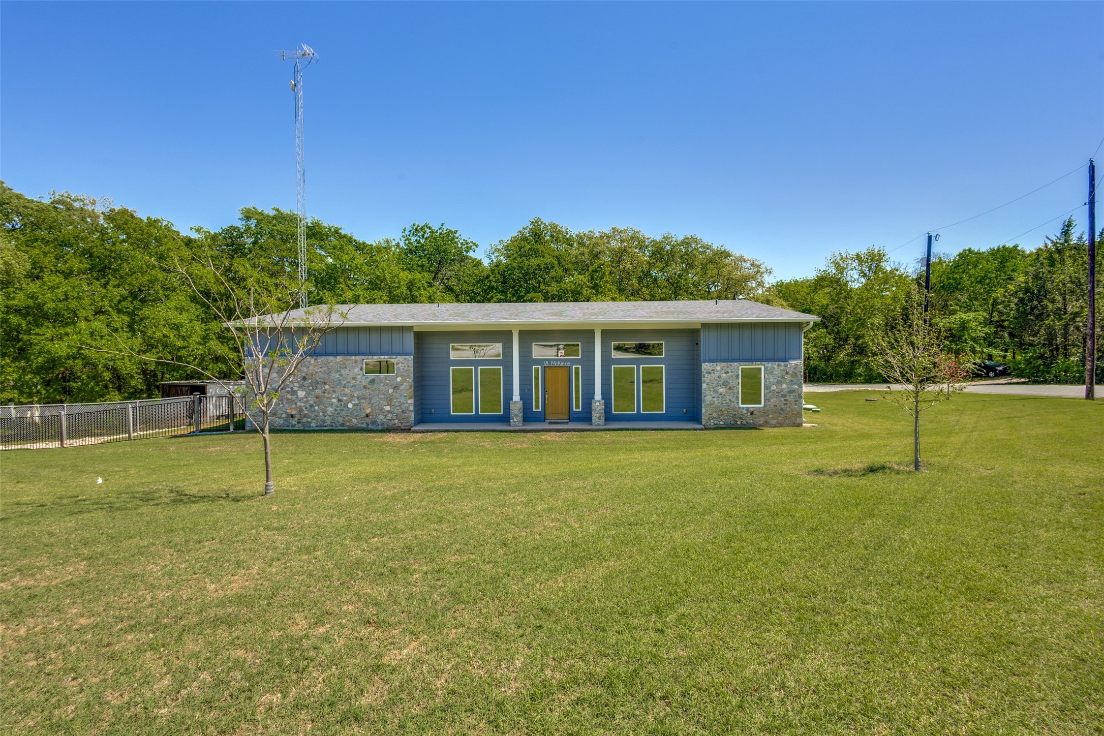 18 Mckinzie Lane Pottsboro TX 75076