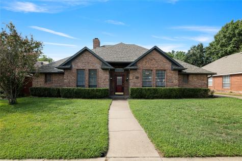 563 Clayton Street Grand Prairie TX 75052