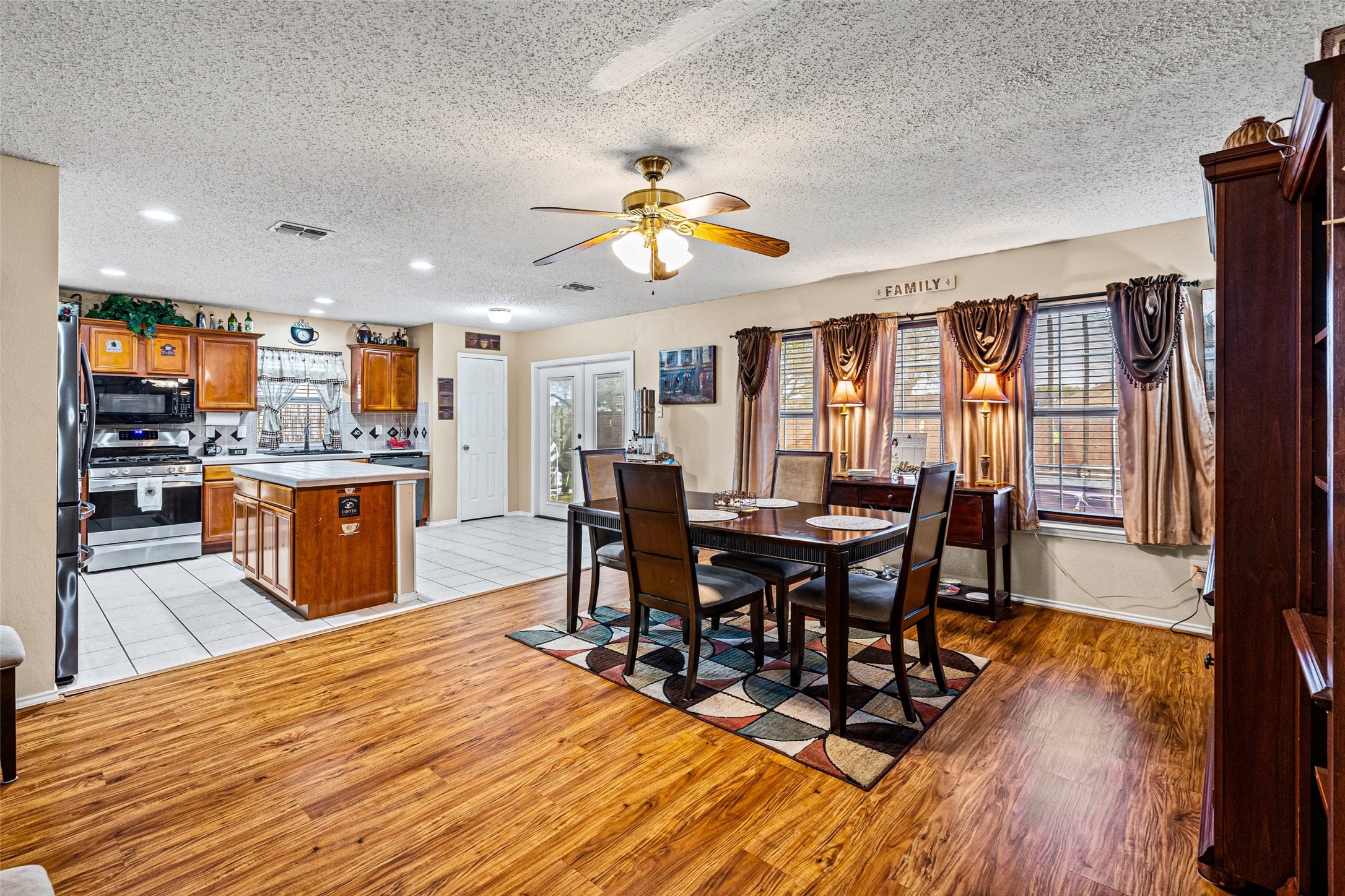 7331 Tree Ridge Court Fort Worth TX 76133