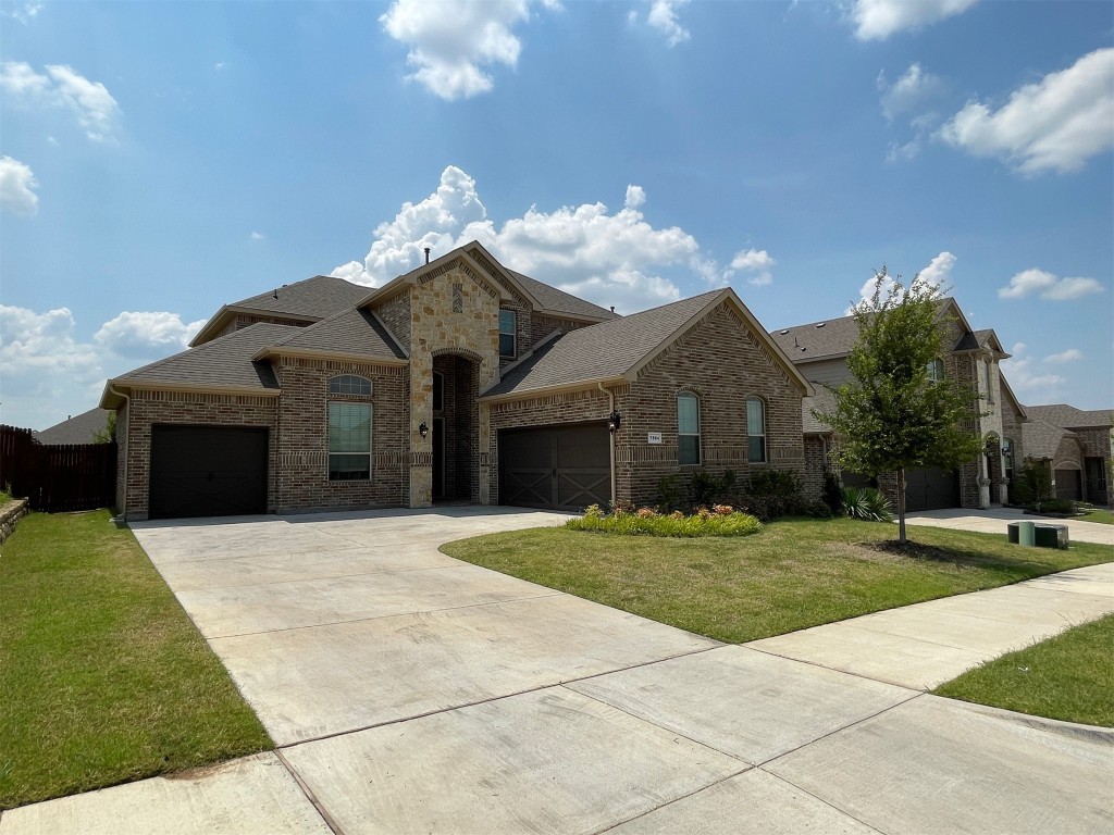 7504 Sweetwater Lane Arlington TX 76002