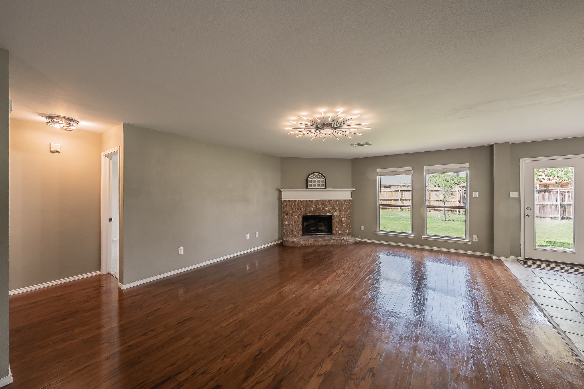 108 Tripp Trail Denton TX 76207